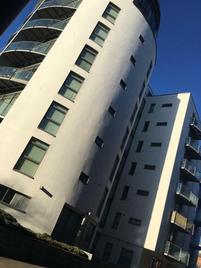 Penthouse In Liverpool City Centre - Free Parking - Balcony - By Happy Days Exteriör bild
